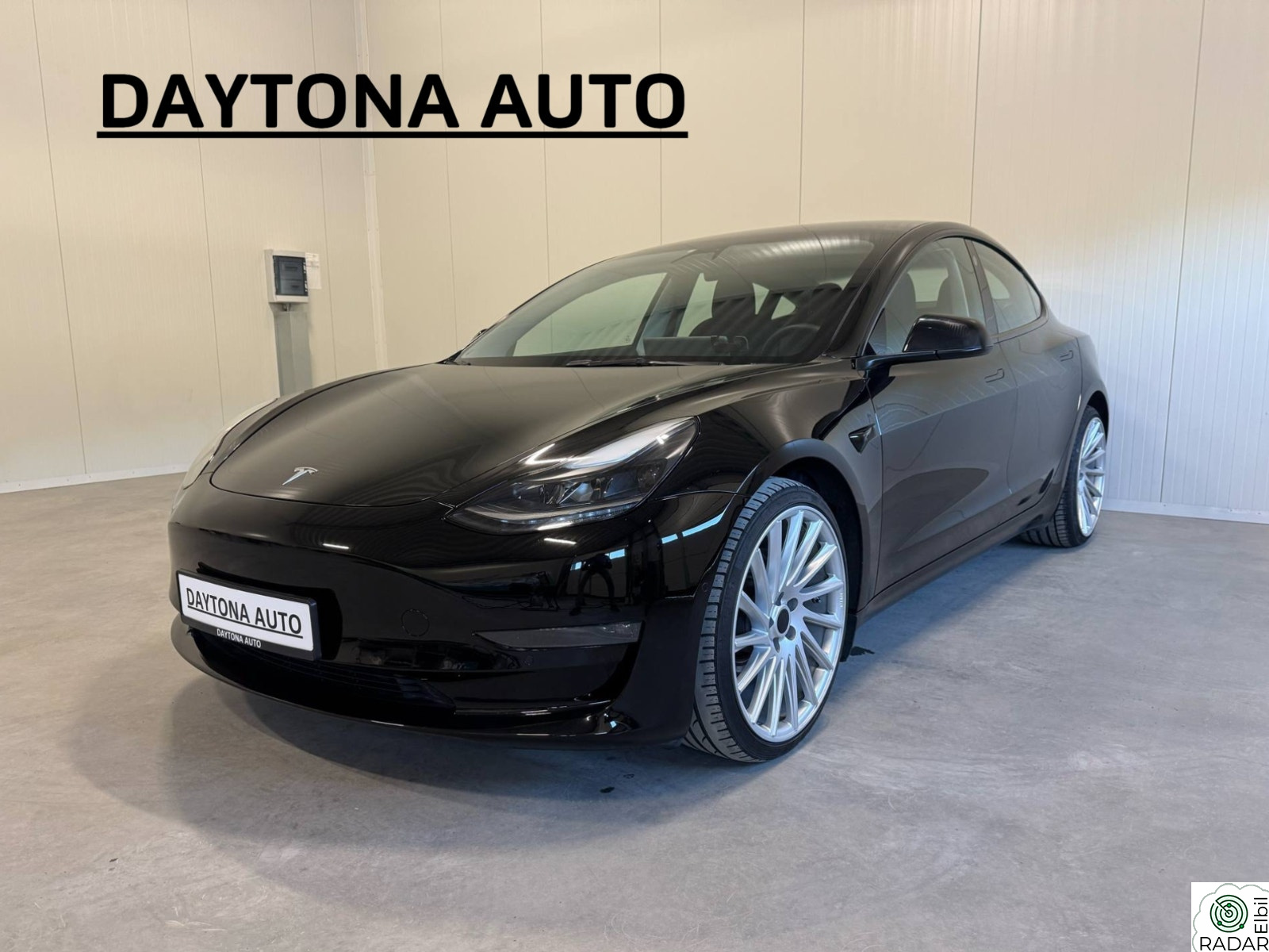 TESLA Model 3 Long Range AWD, Enhanced Autopilot, Garanti, Ny EU +++