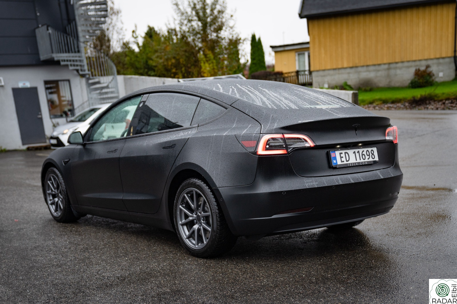 TESLA Model 3 Long Range AWD  med full PPF