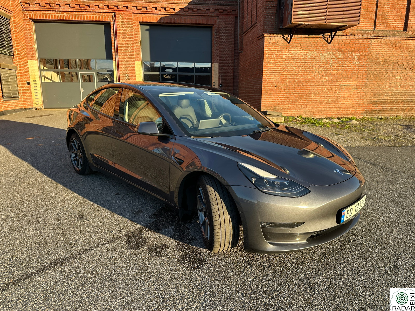 TESLA Model 3 Long Range AWD