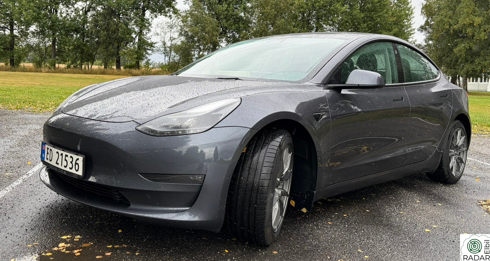 TESLA Model 3 Long Range AWD
