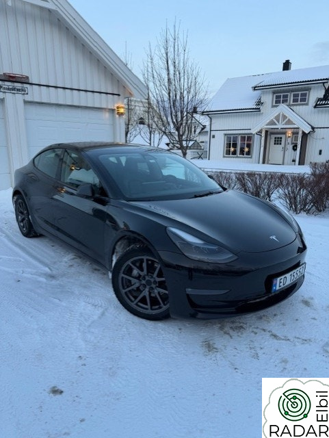 TESLA Model 3 Long Range AWD
