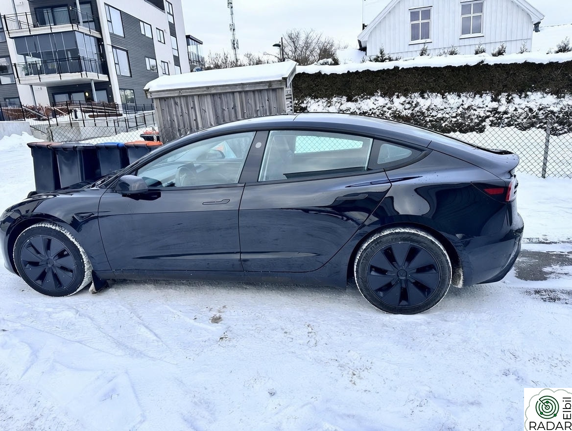 TESLA Model 3 Long Range AWD