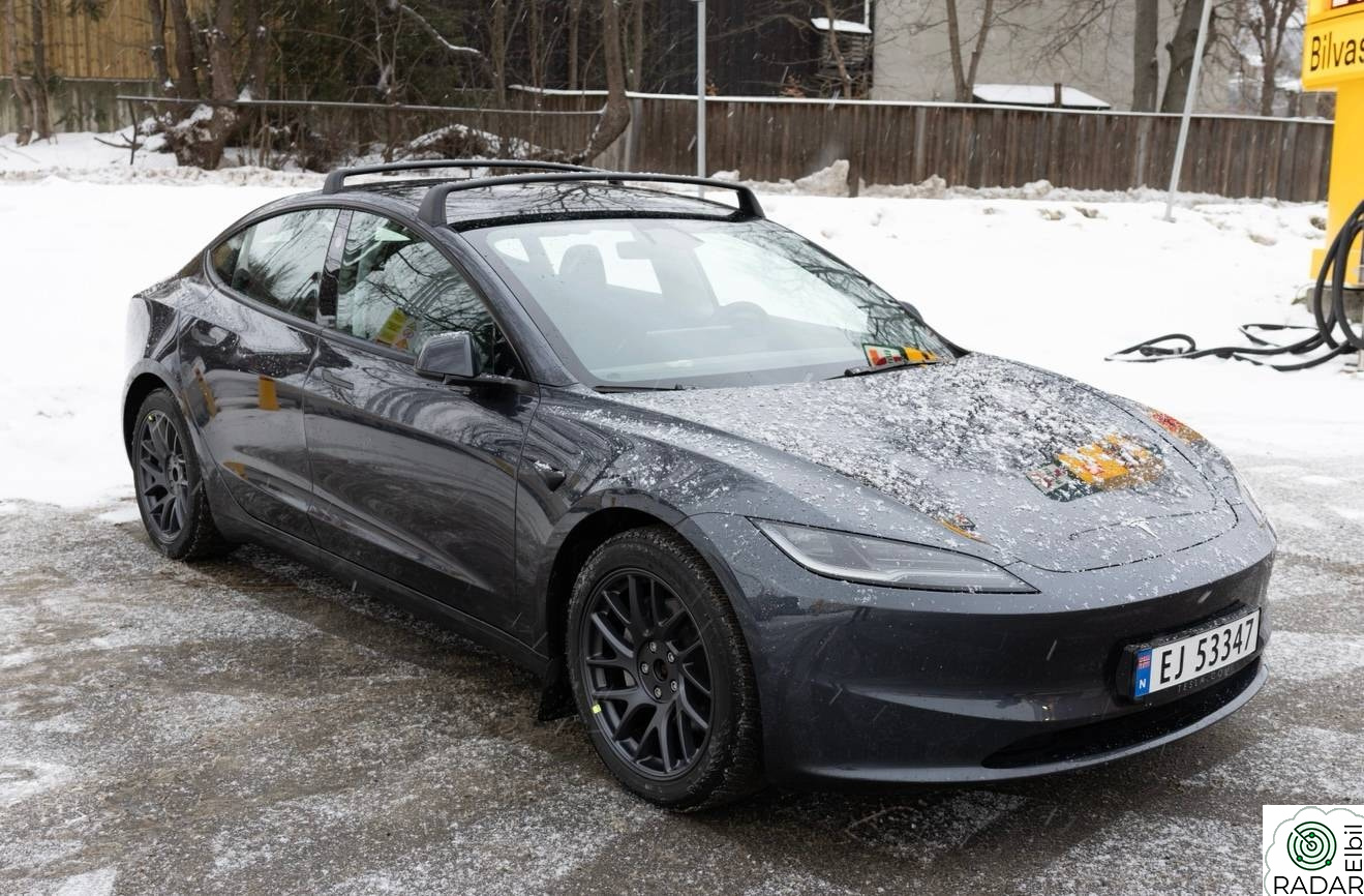TESLA Model 3 Tesla model 3 Long Range AWD