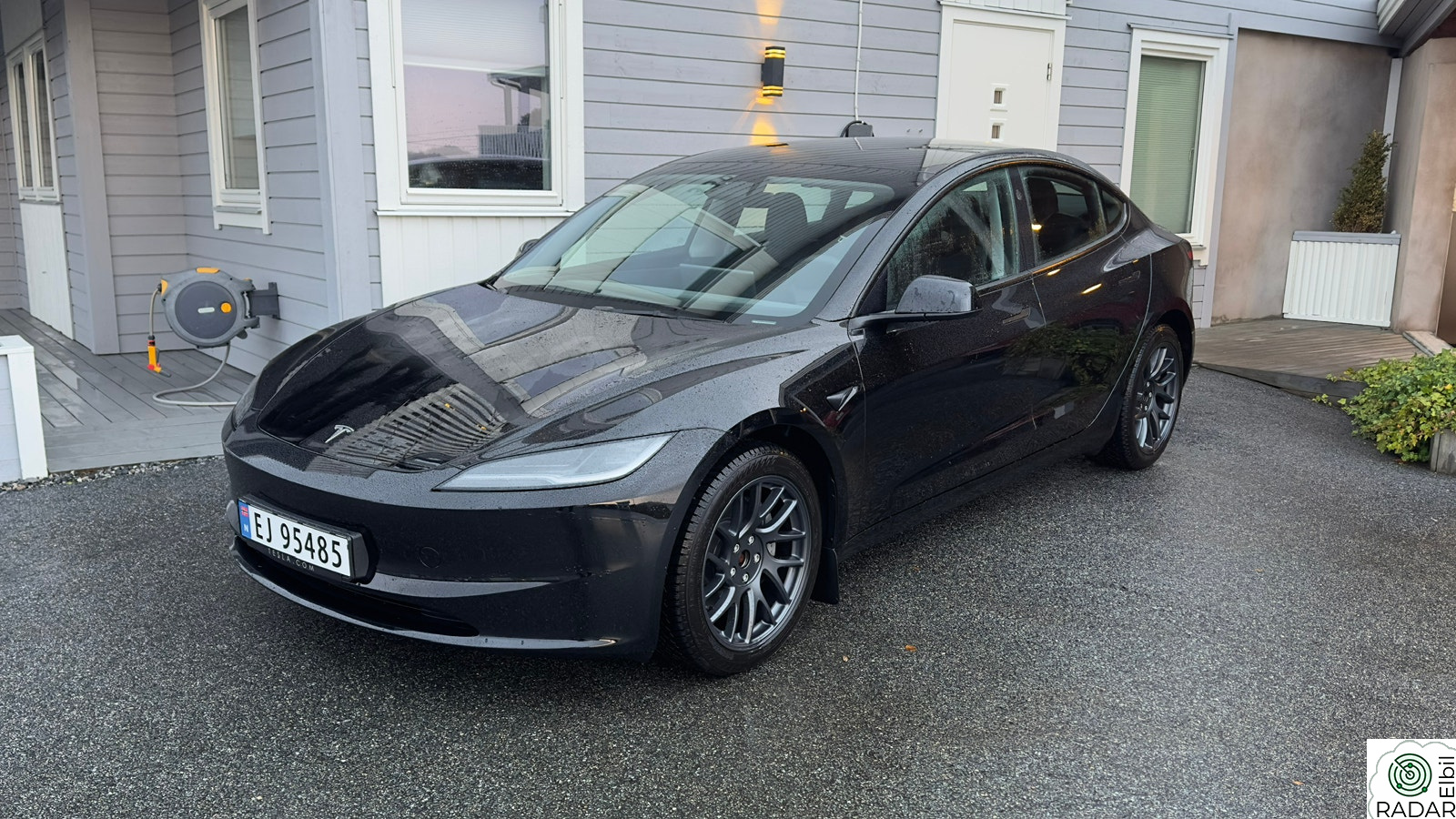 TESLA Model 3 Long Range AWD