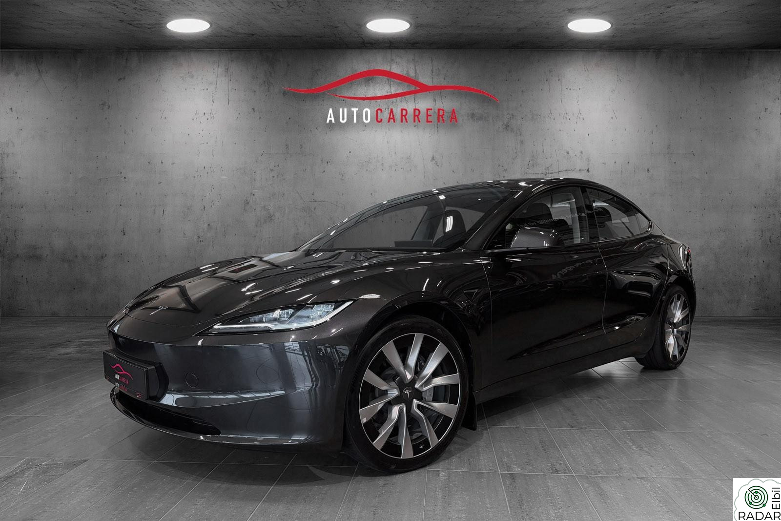 TESLA Model 3 Long Range AWD 629km WLTP/Pano/360 kam/Autopilot/Navi++