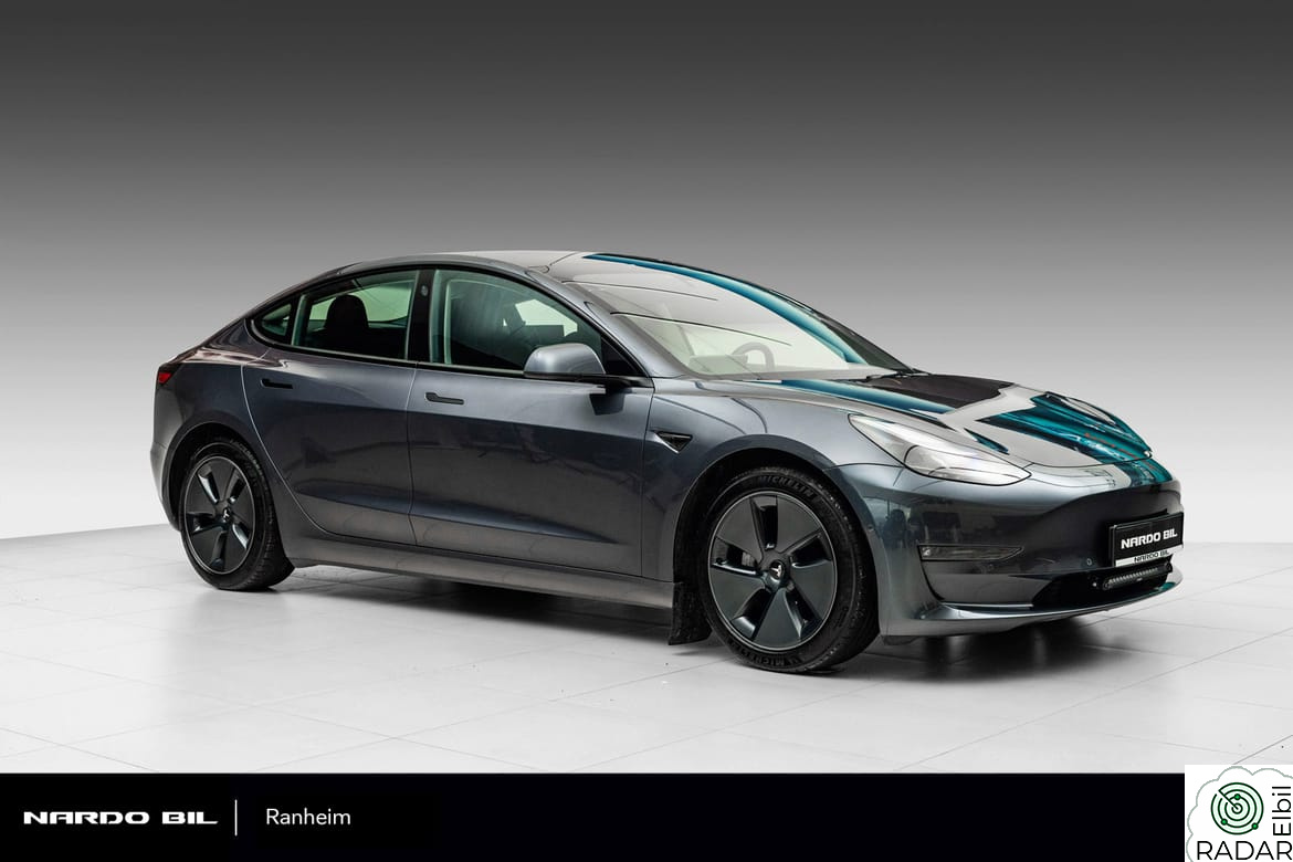 TESLA Model 3 Long Range AWD, Hengerfeste, 614KM WLTP