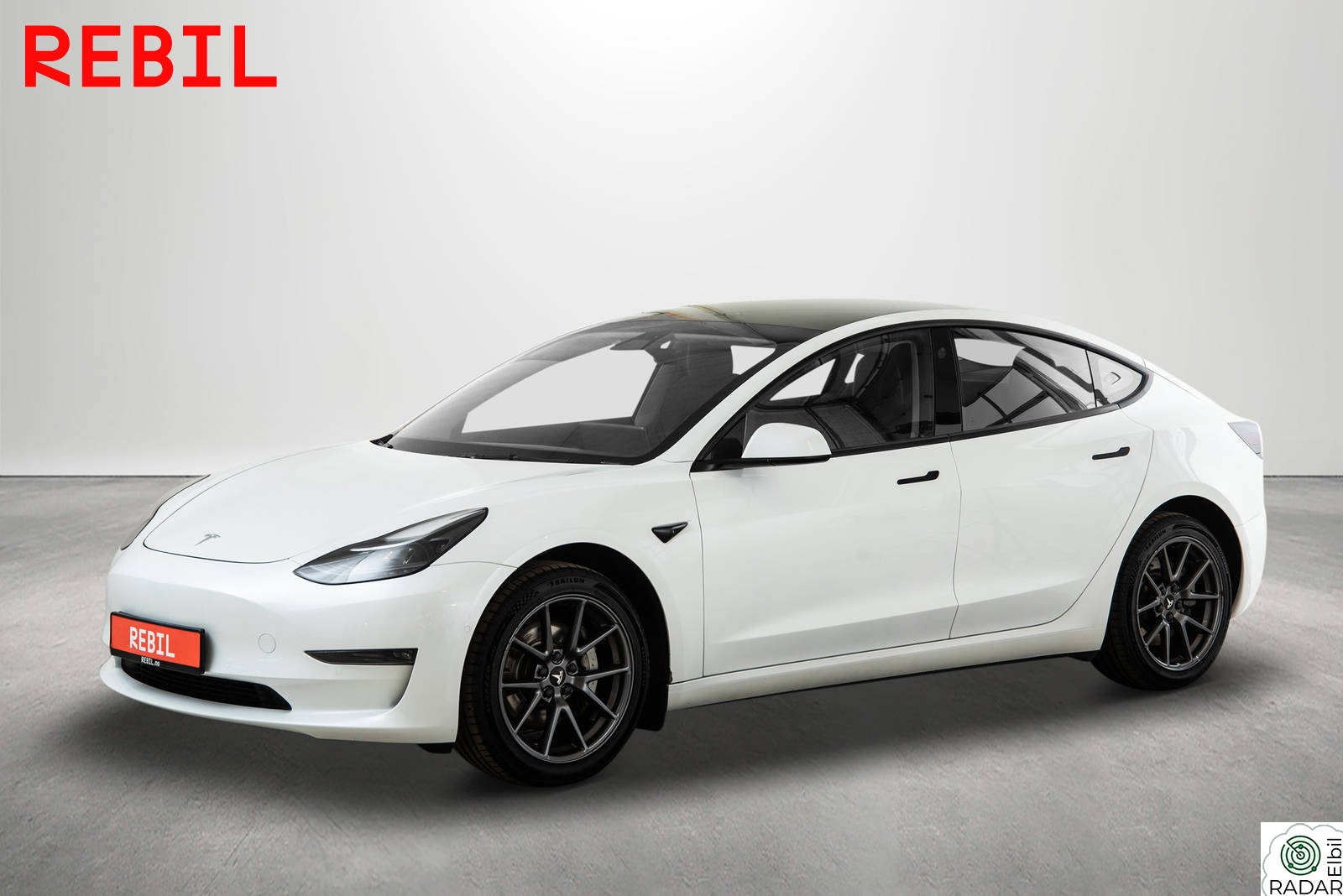 TESLA Model 3 580km (WLTP)/LR/AWD/MCU2/Navi/R.kam/Pano/AP