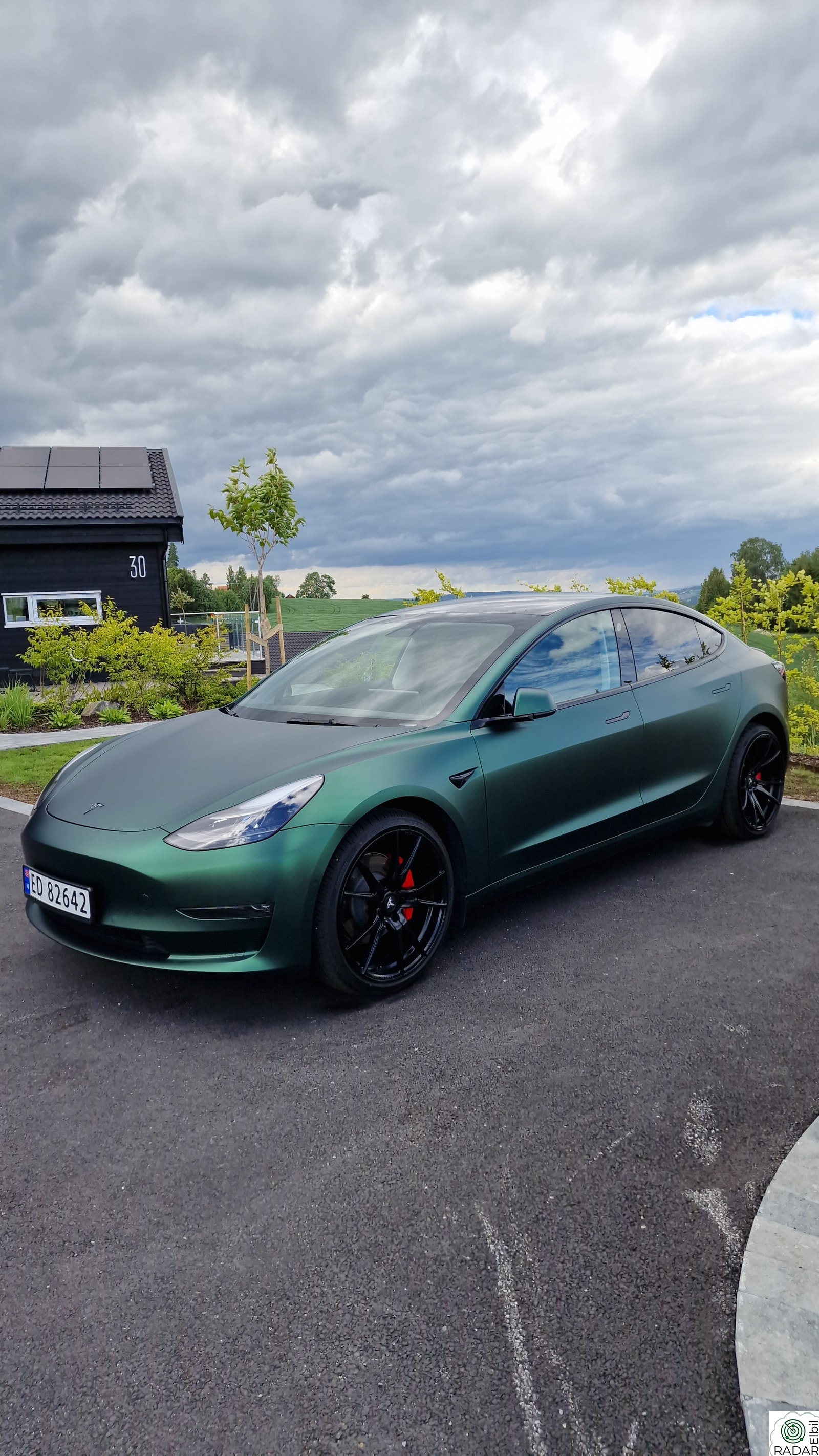 TESLA Model 3 Long Range AWD