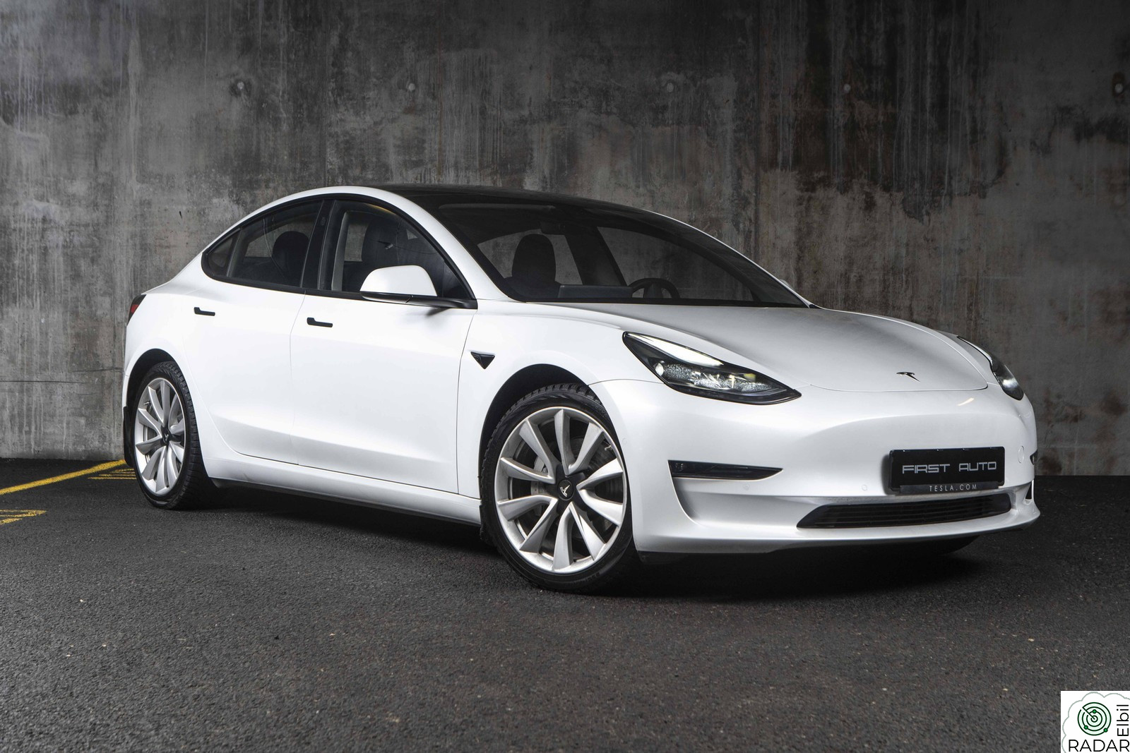 TESLA Model 3 LR AWD AP PREMIUM 1 EIER KR 3.500,- / MND