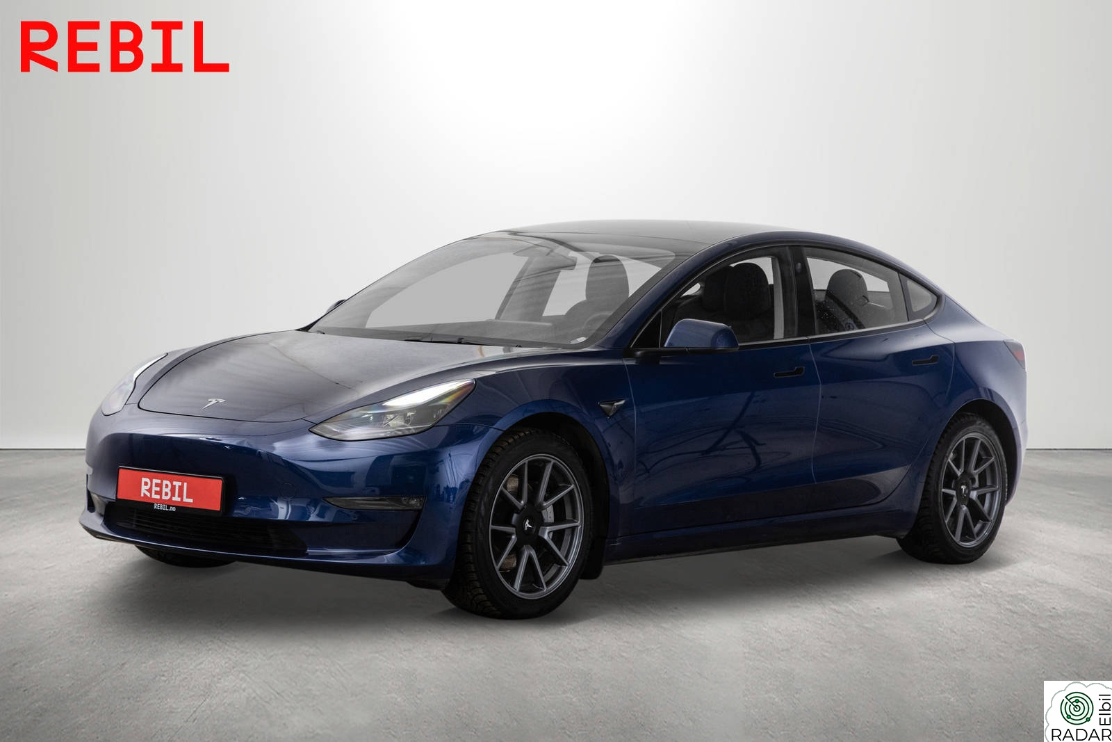 TESLA Model 3 LR (602km) Skinn/Pano/Ryzen/FSD/R.Kam/V.Pumpe/AWD/Krok