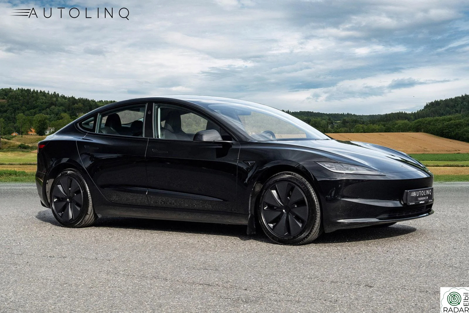 TESLA Model 3 Long Range - AWD - Premium - 2x hjulsett - AP
