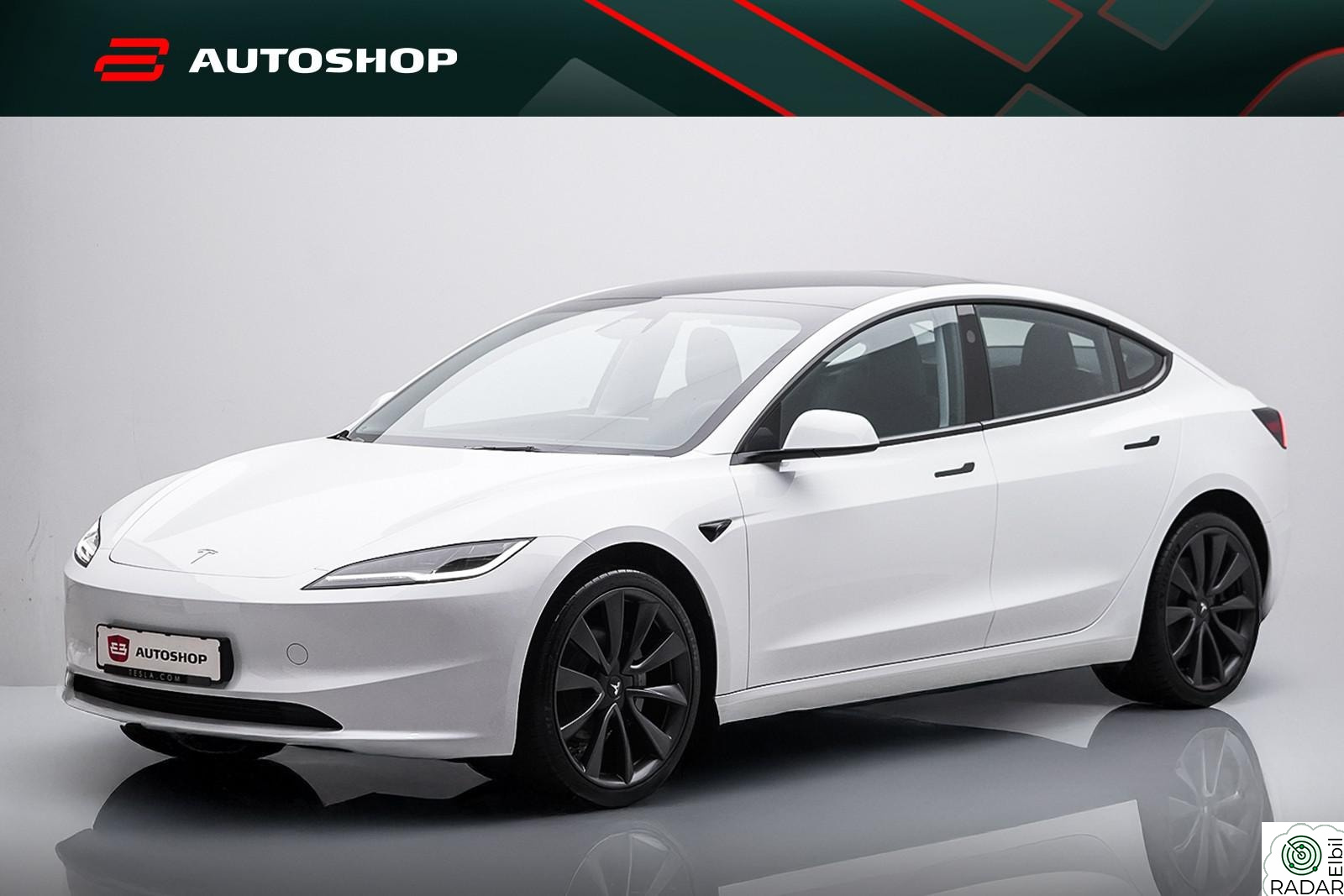 TESLA Model 3 LONG RANGE HIGHLAND 678KM WLTP VINTER PREMIUM S&V HJUL
