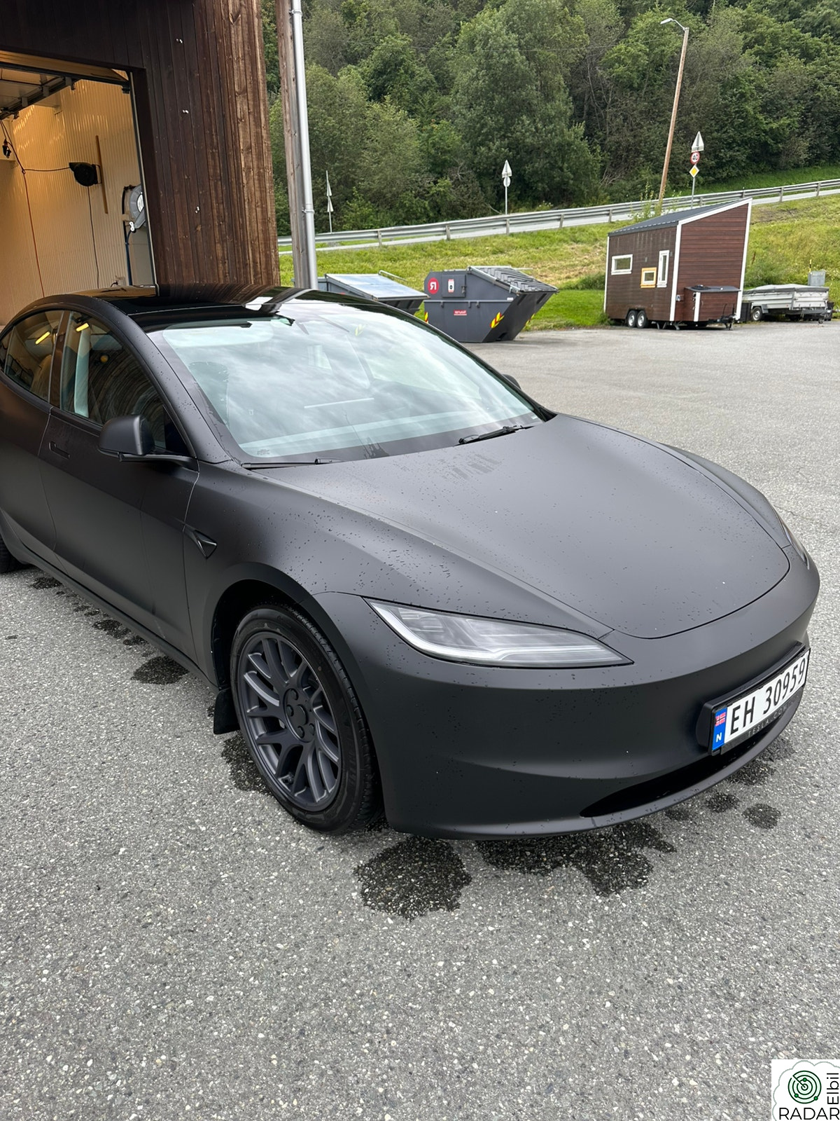 TESLA Model 3 Long Range AWD