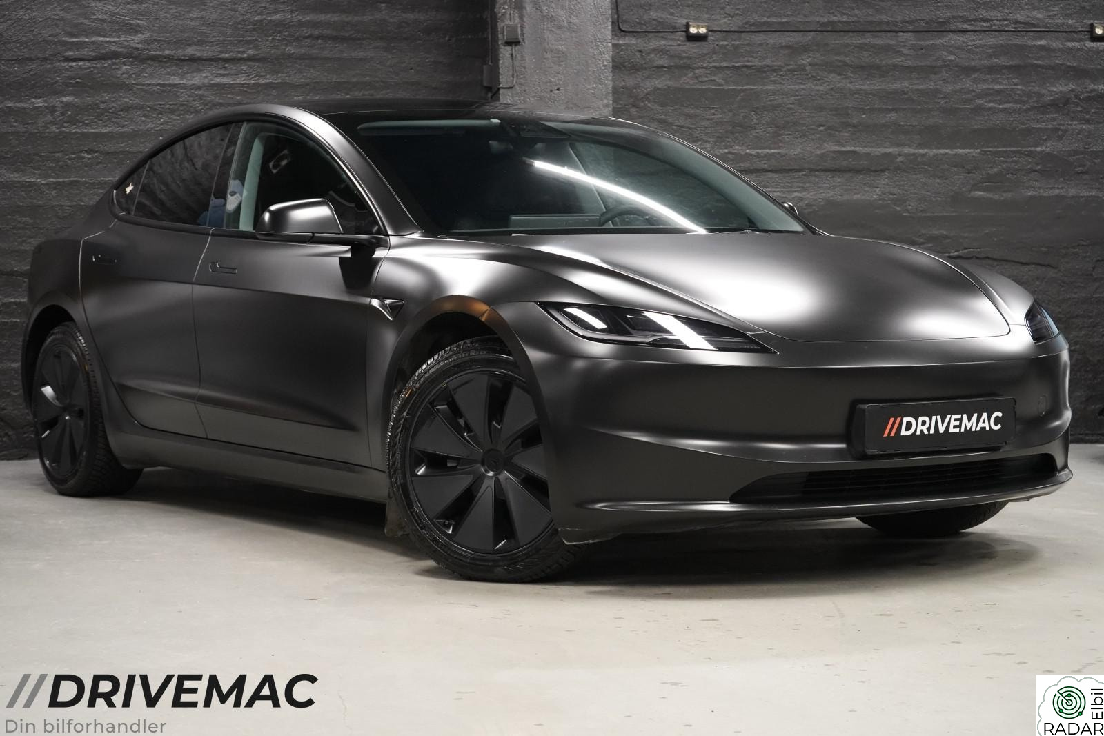 TESLA Model 3 Premium Long Range (629km) AWD/FSD/Ambient/Folie++