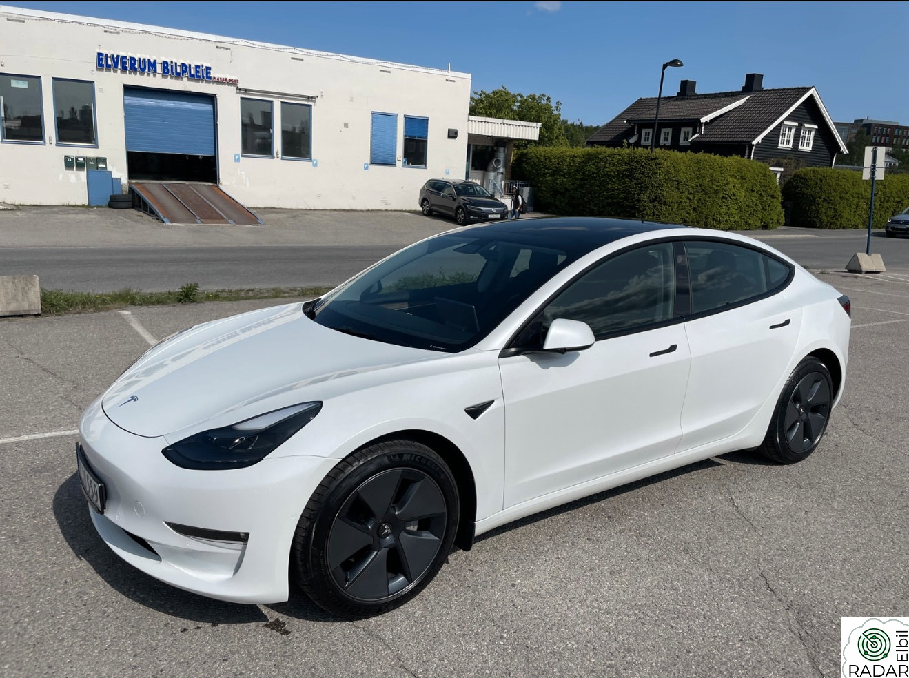 TESLA Model 3 Long Range AWD / 4 nye s.dekk/ facelift