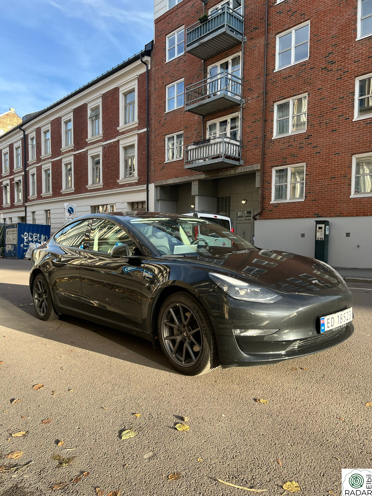 TESLA Model 3 Long Range AWD