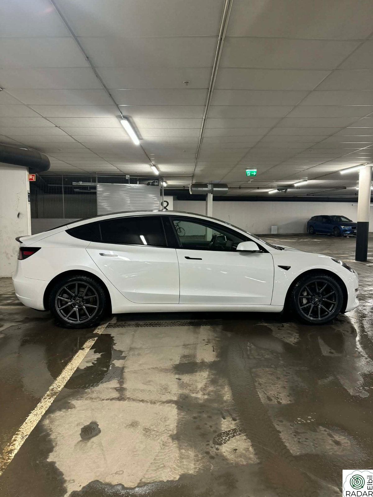TESLA Model 3 Long Range AWD