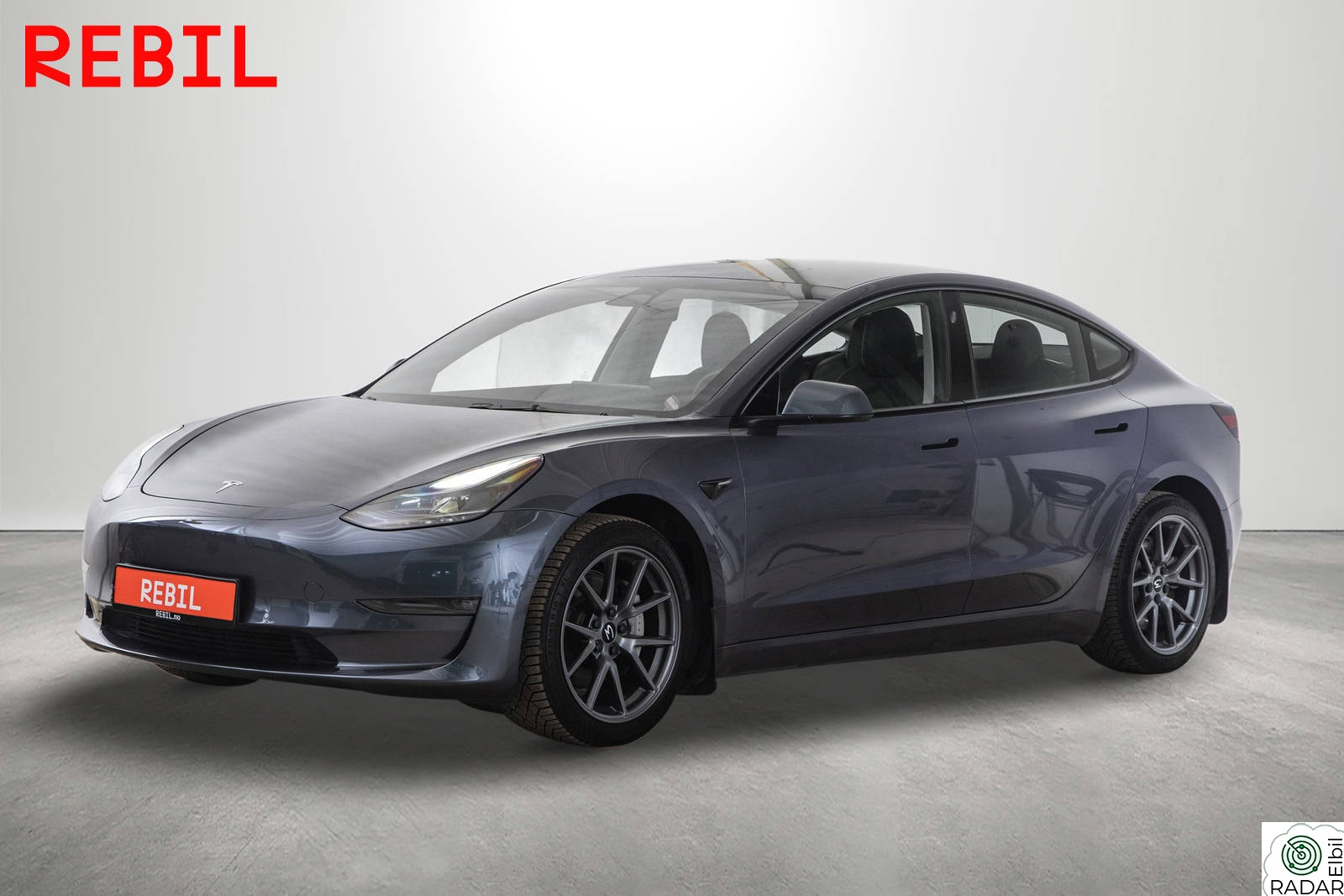 TESLA Model 3 614km (WLTP)/LR/AWD/Krok/MCU2/Navi/Rkam/Pano/AP/V.pumpe