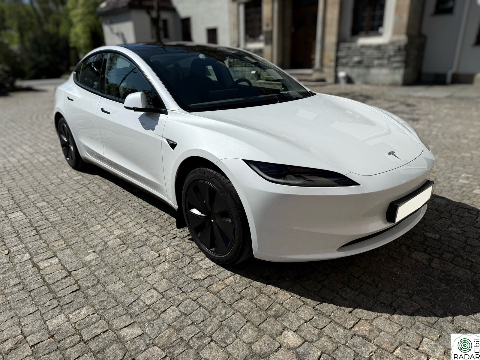 TESLA Model 3 Long Range AWD | KROK