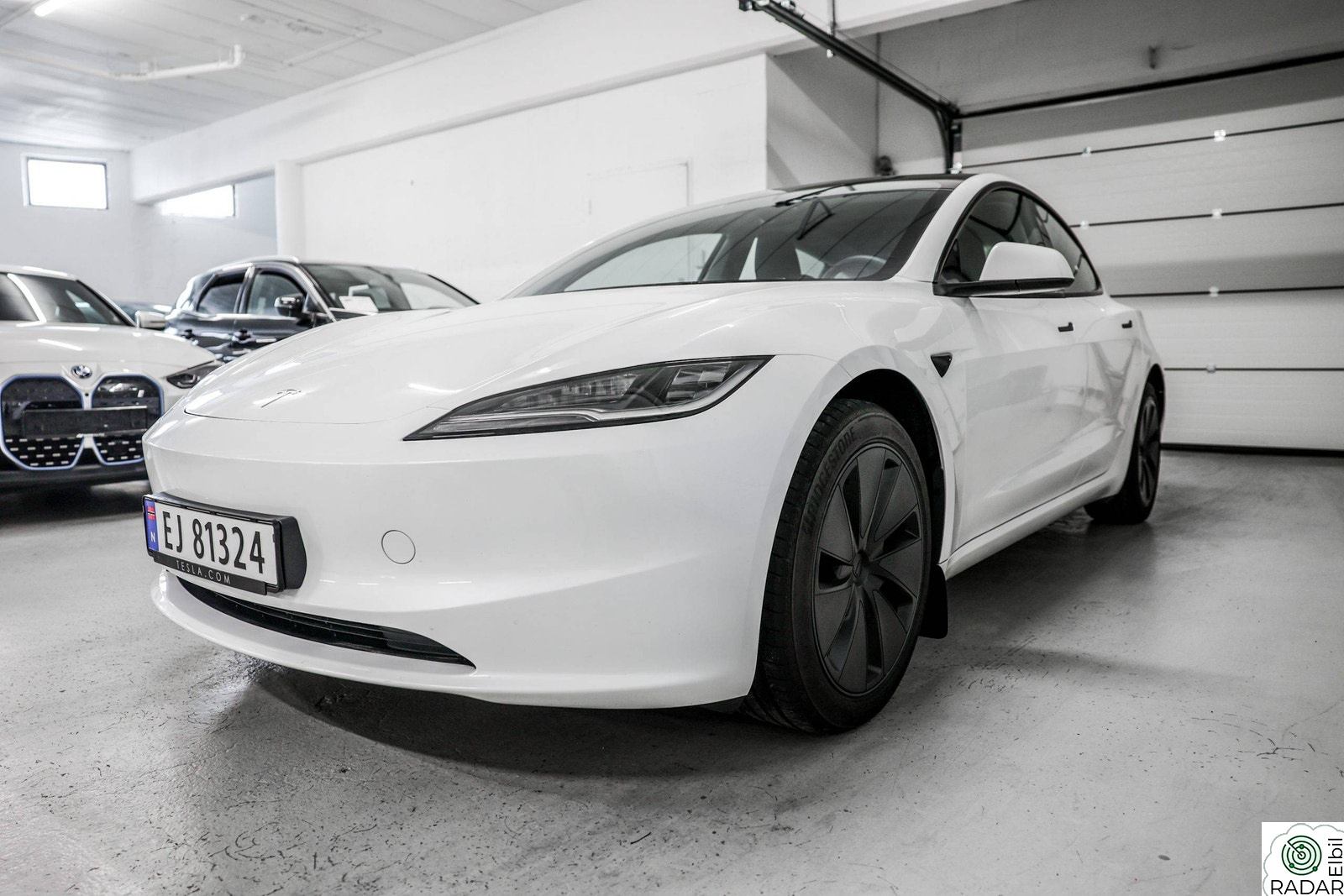 TESLA Model 3 LONG RANGE AWD 629KM PANO 360 PILOT INNBYTTE