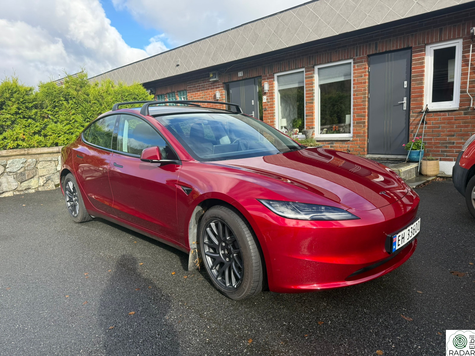 TESLA Model 3 Long Range AWD