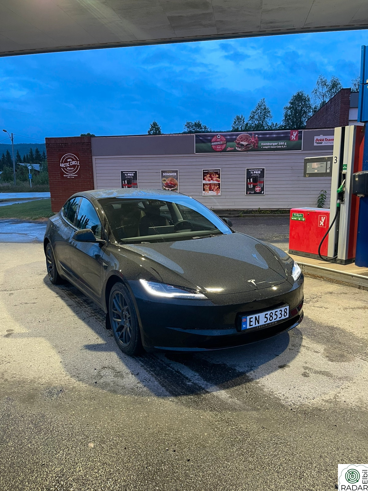 TESLA Model 3 Long Range AWD