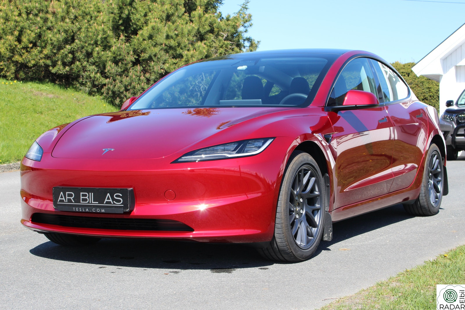 TESLA Model 3 Long Range 498hk AWD 629km rekkevidde 1 Eier Lav km+++