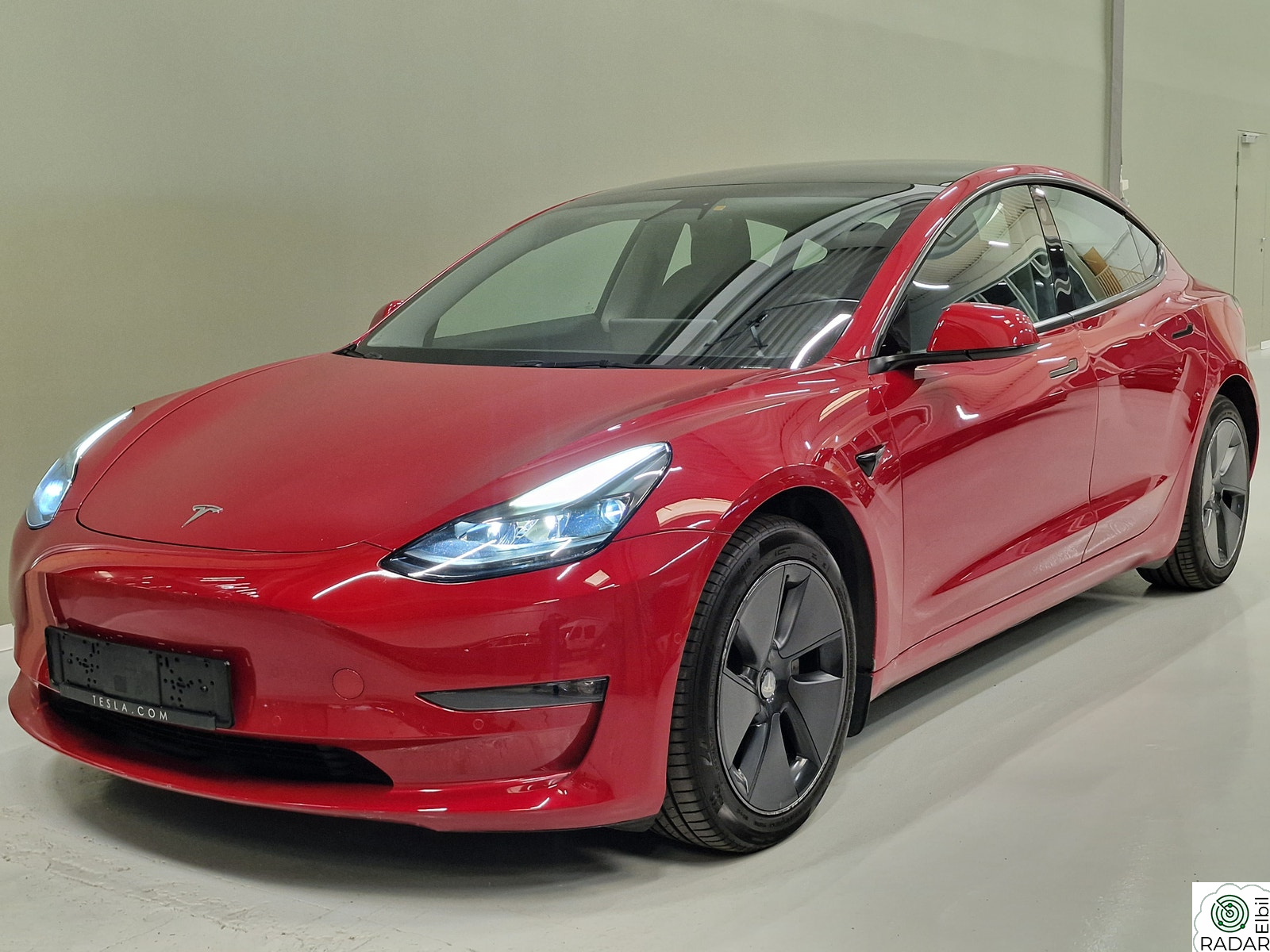 TESLA Model 3 Long Range AWD/MCU2/Navi/R.kam/Pano/Krok