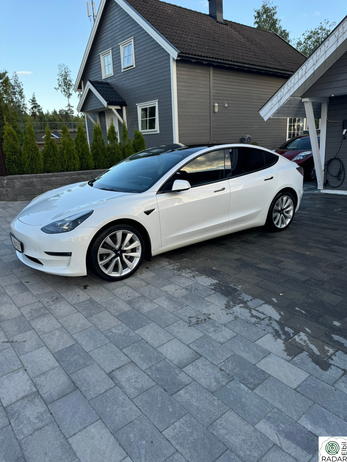 TESLA Model 3 Long Range AWD