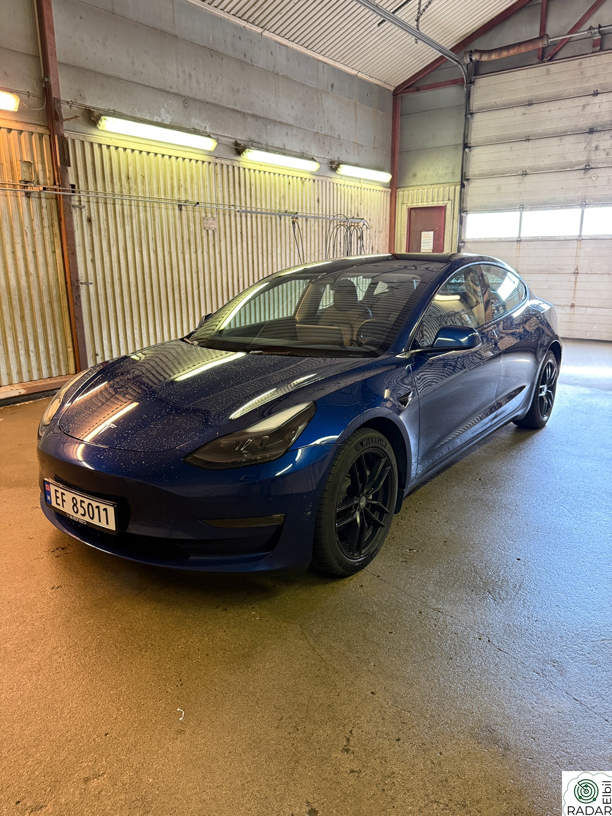 TESLA Model 3 Long Range AWD