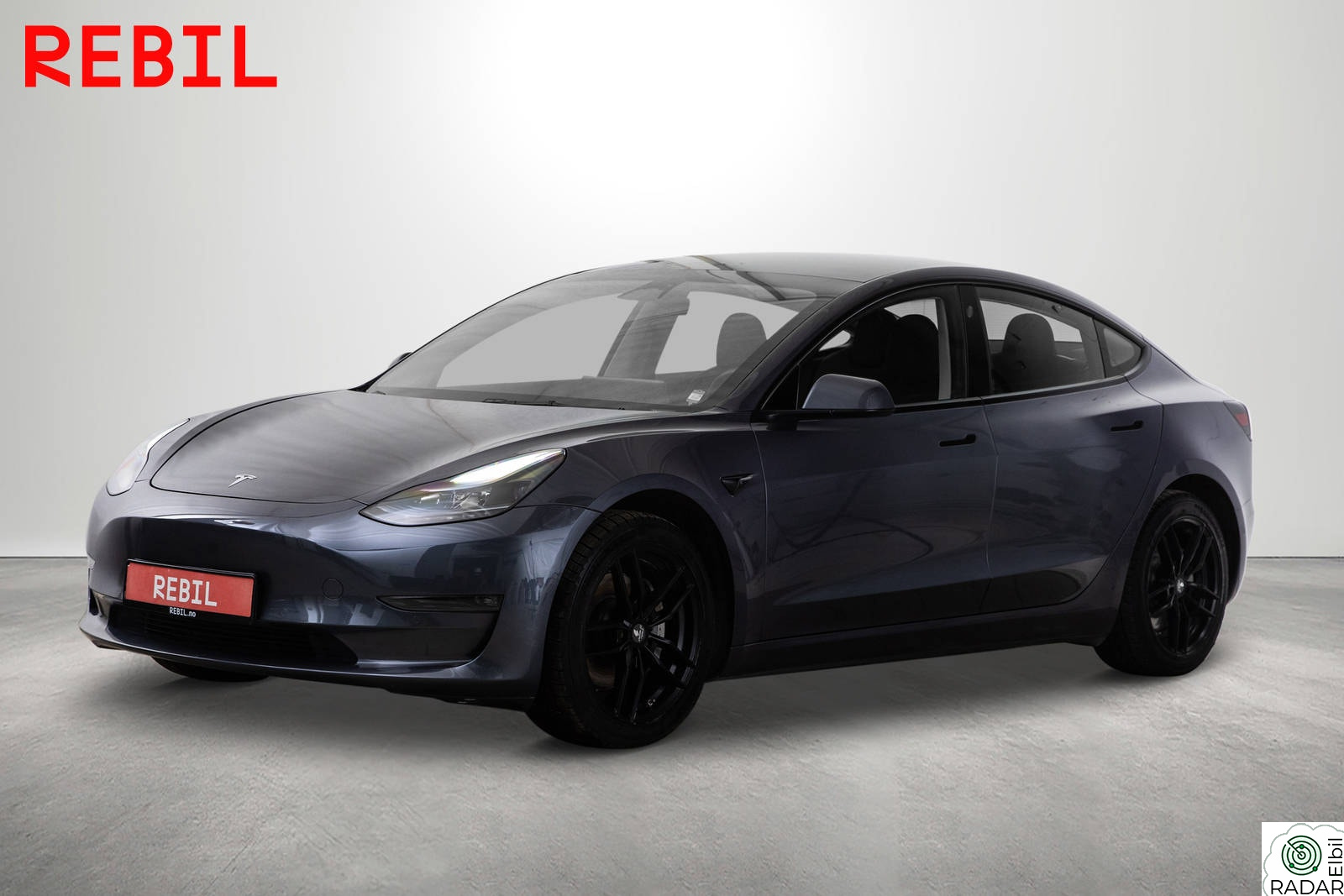 TESLA Model 3 602km (WLTP)/LR/AWD/Ryzen/Navi/R.kam/Pano/AP/V.pumpe