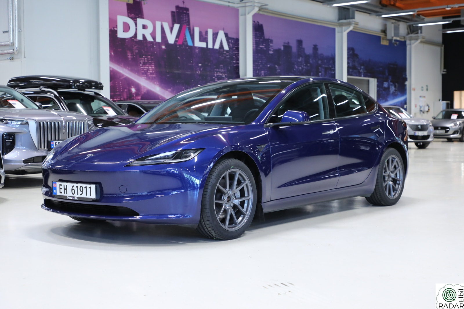TESLA Model 3 Long Range AWD/Hengerfeste