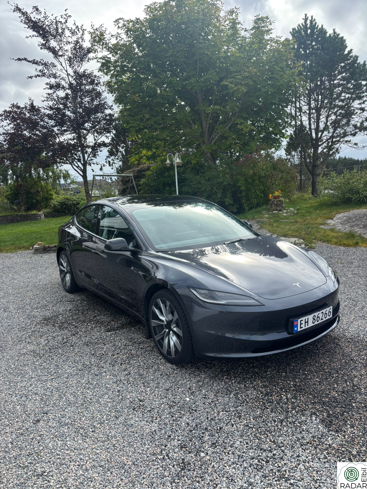 TESLA Model 3 Long Range AWD 629km | Hengerfeste | S+V hjul