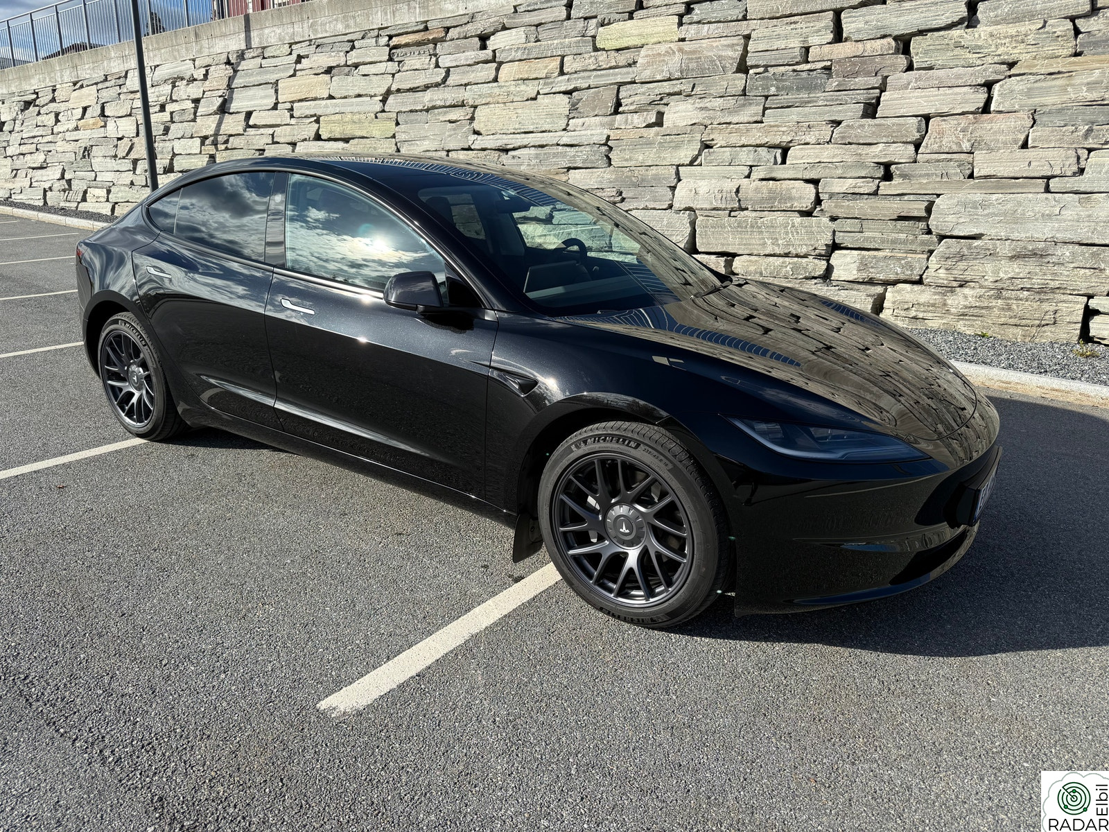 TESLA Model 3 Premium Long Range AWD