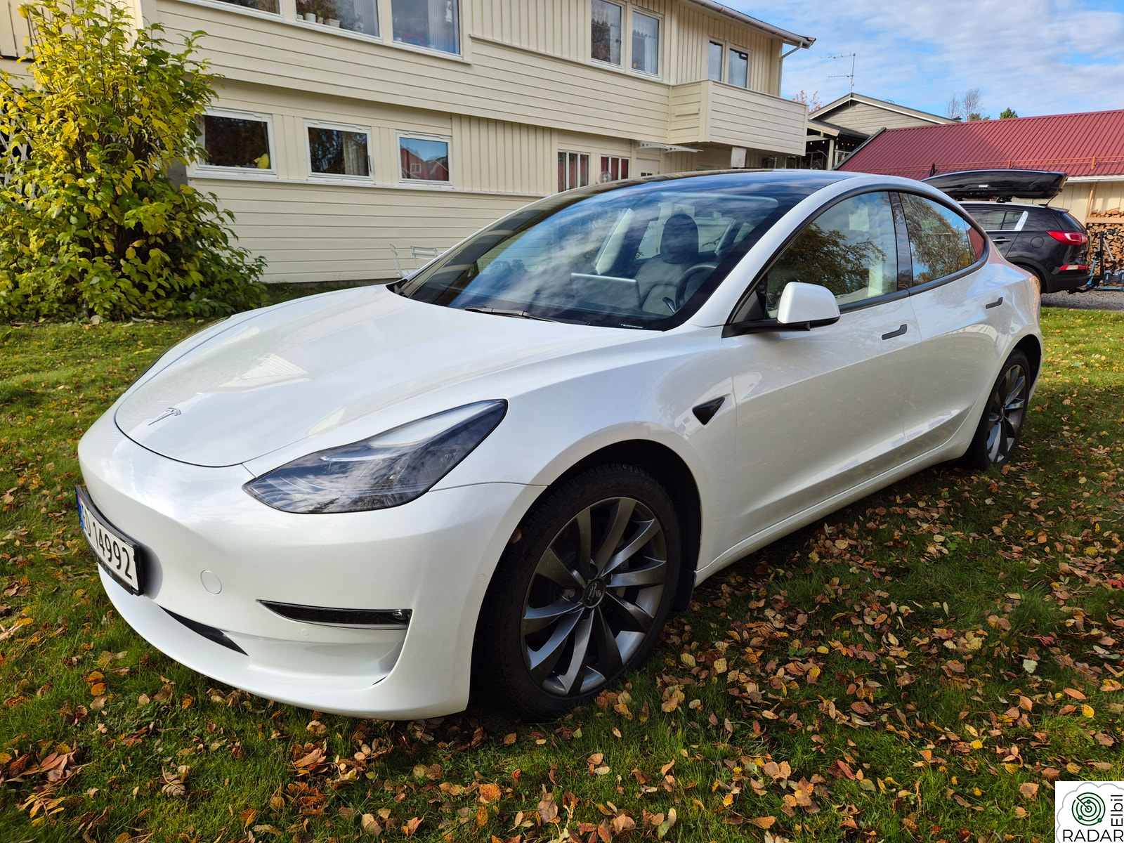 TESLA Model 3 Long Range AWD