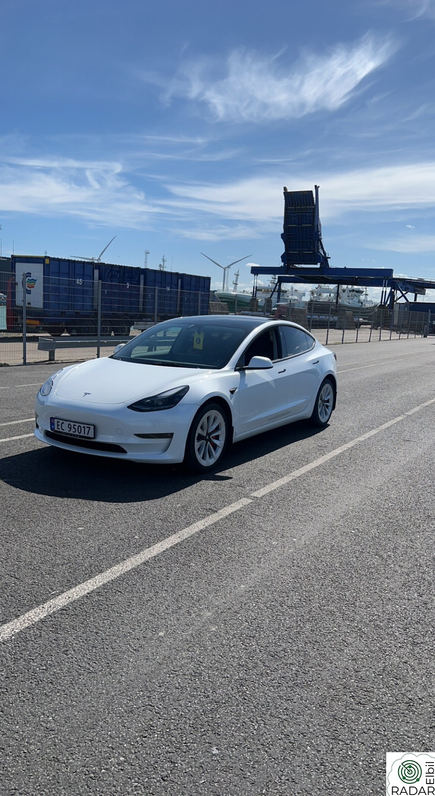 TESLA Model 3 Long Range AWD
