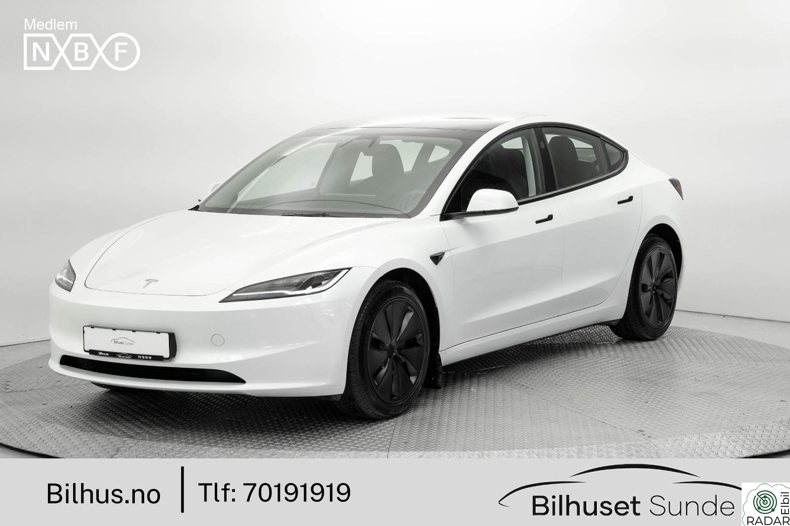 TESLA Model 3 Long Range AWD Premium,AP,Skinn,Pano,Ambient,ACC,LED+++