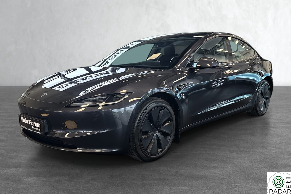 TESLA Model 3 629km/Long Range/AWD/Panoramatak