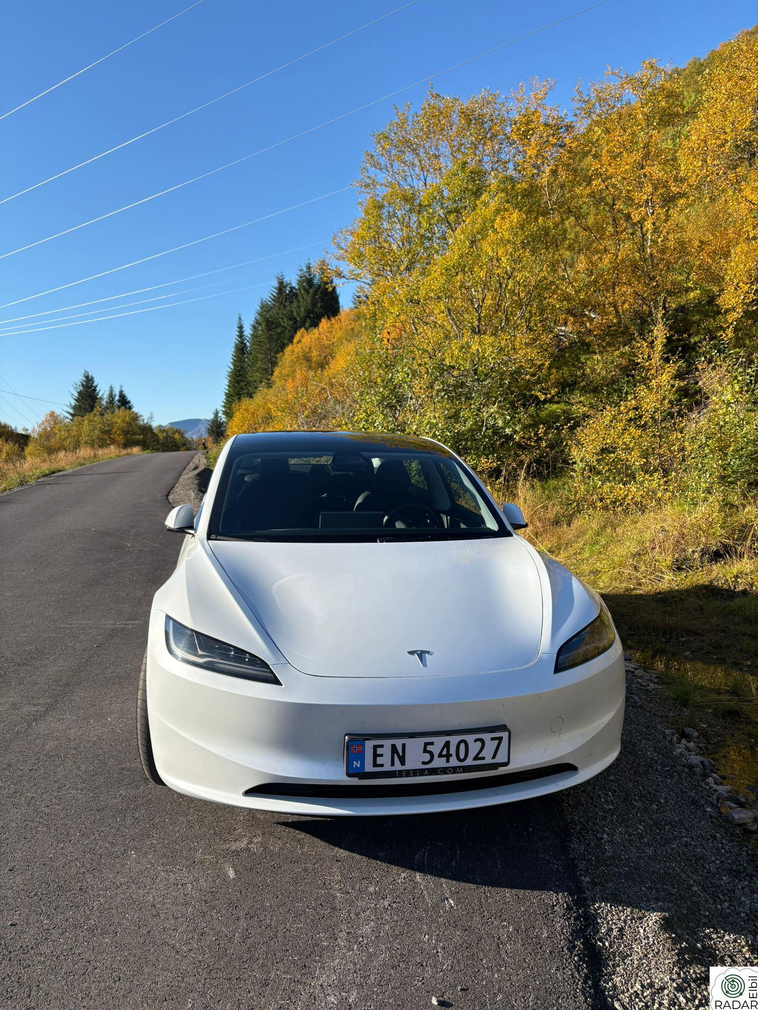 TESLA Model 3 Highland/ Long Range AWD/ Hengerfeste/ Premium