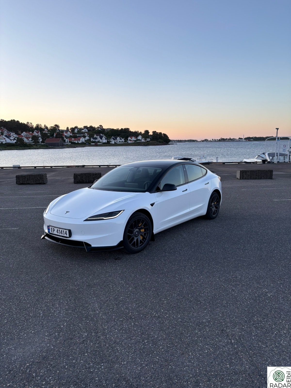 TESLA Model 3 Premium Long Range AWD