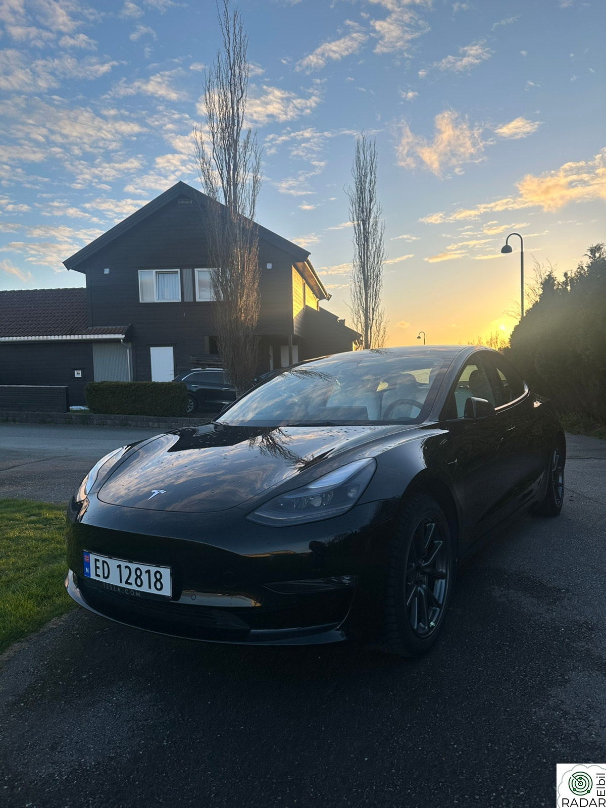TESLA Model 3 Long Range AWD