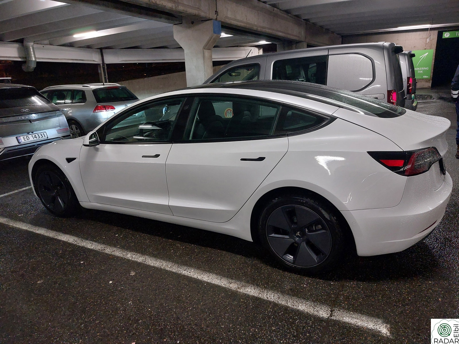 TESLA Model 3 Long Range AWD