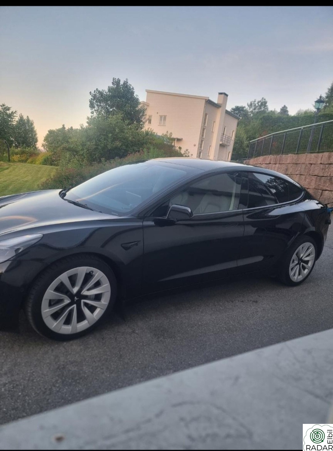 TESLA Model 3 Long Range AWD