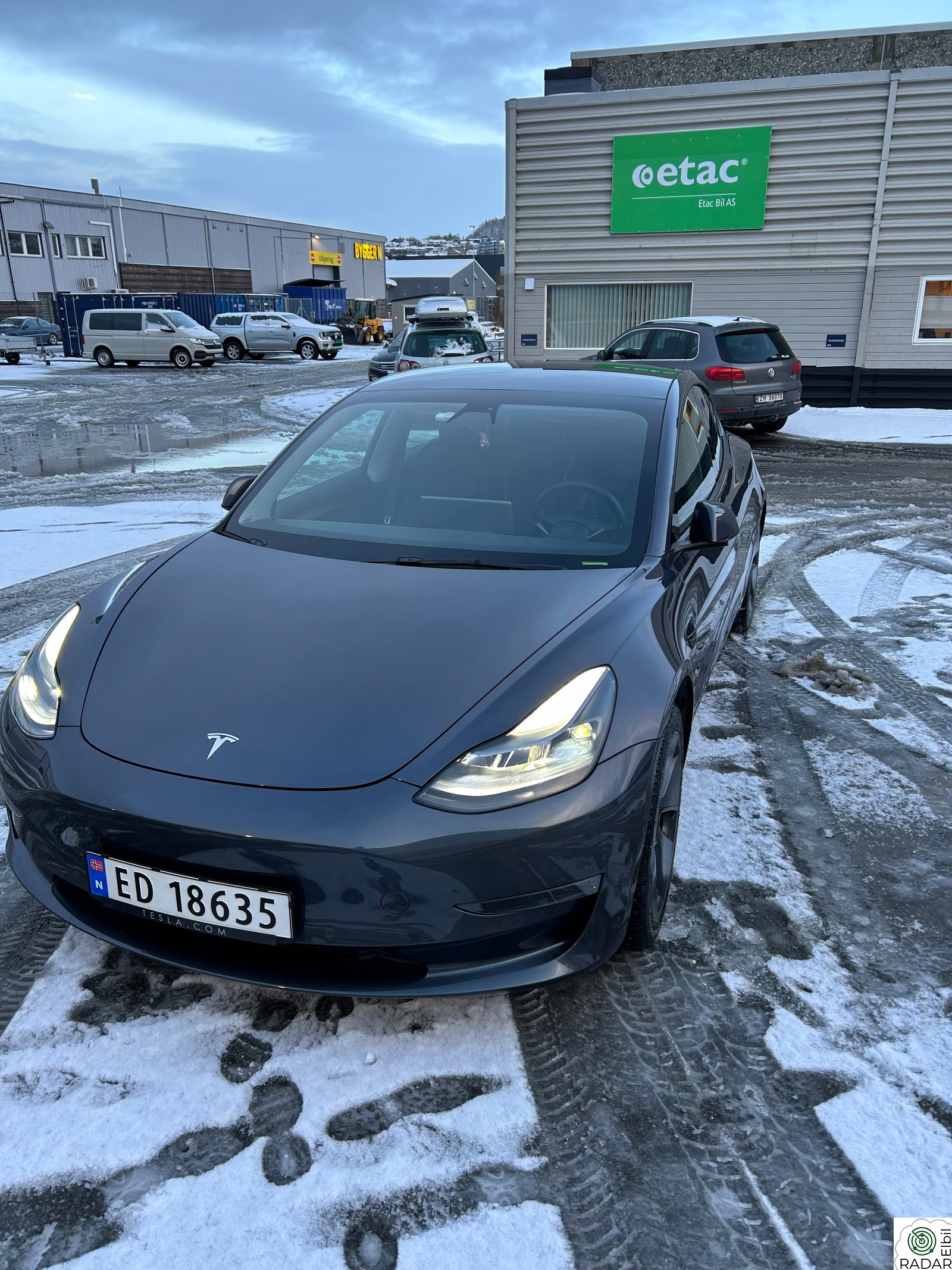 TESLA Model 3 Long Range AWD