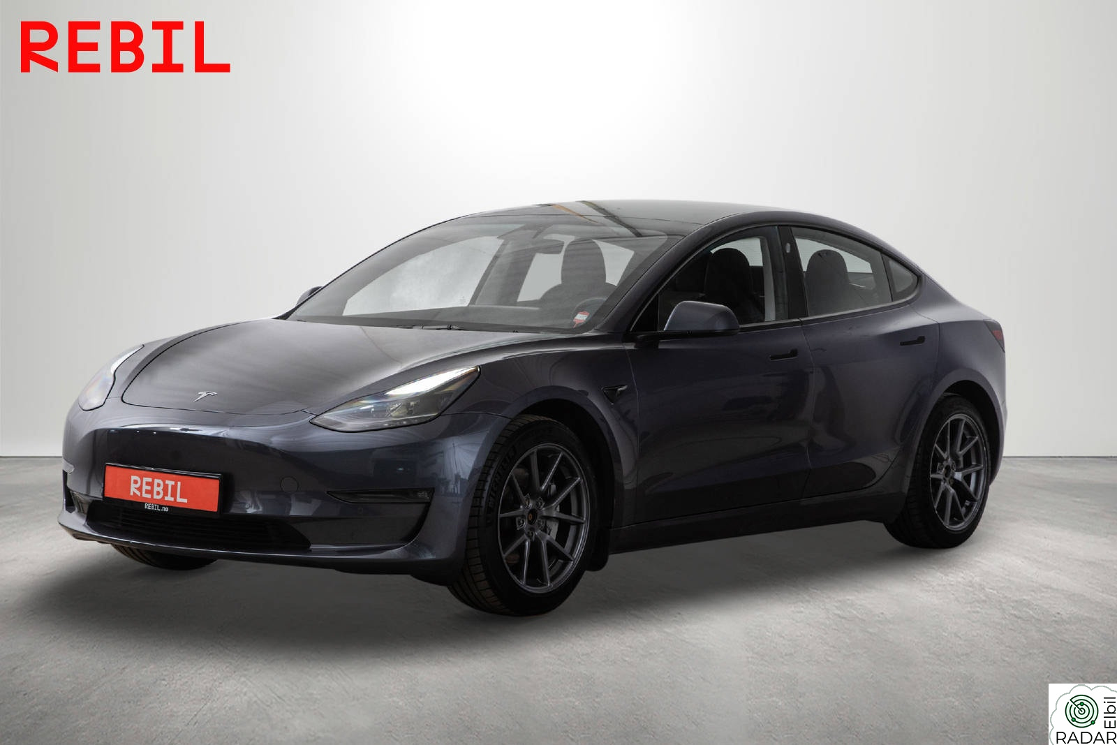 TESLA Model 3 614km/LR/AWD/Krok/MCU2/Navi/R.kam/Pano/AP/V.pumpe