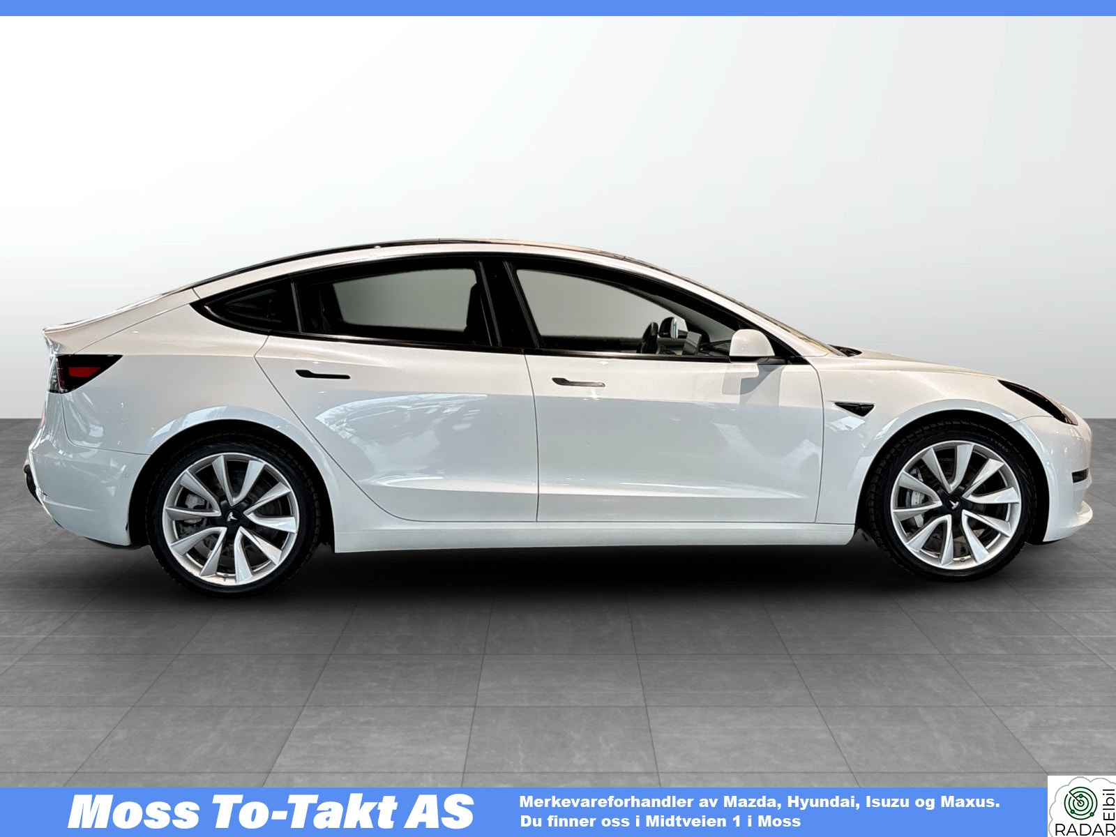 TESLA Model 3 Long Range AWD /Autopilot/Hengerfeste