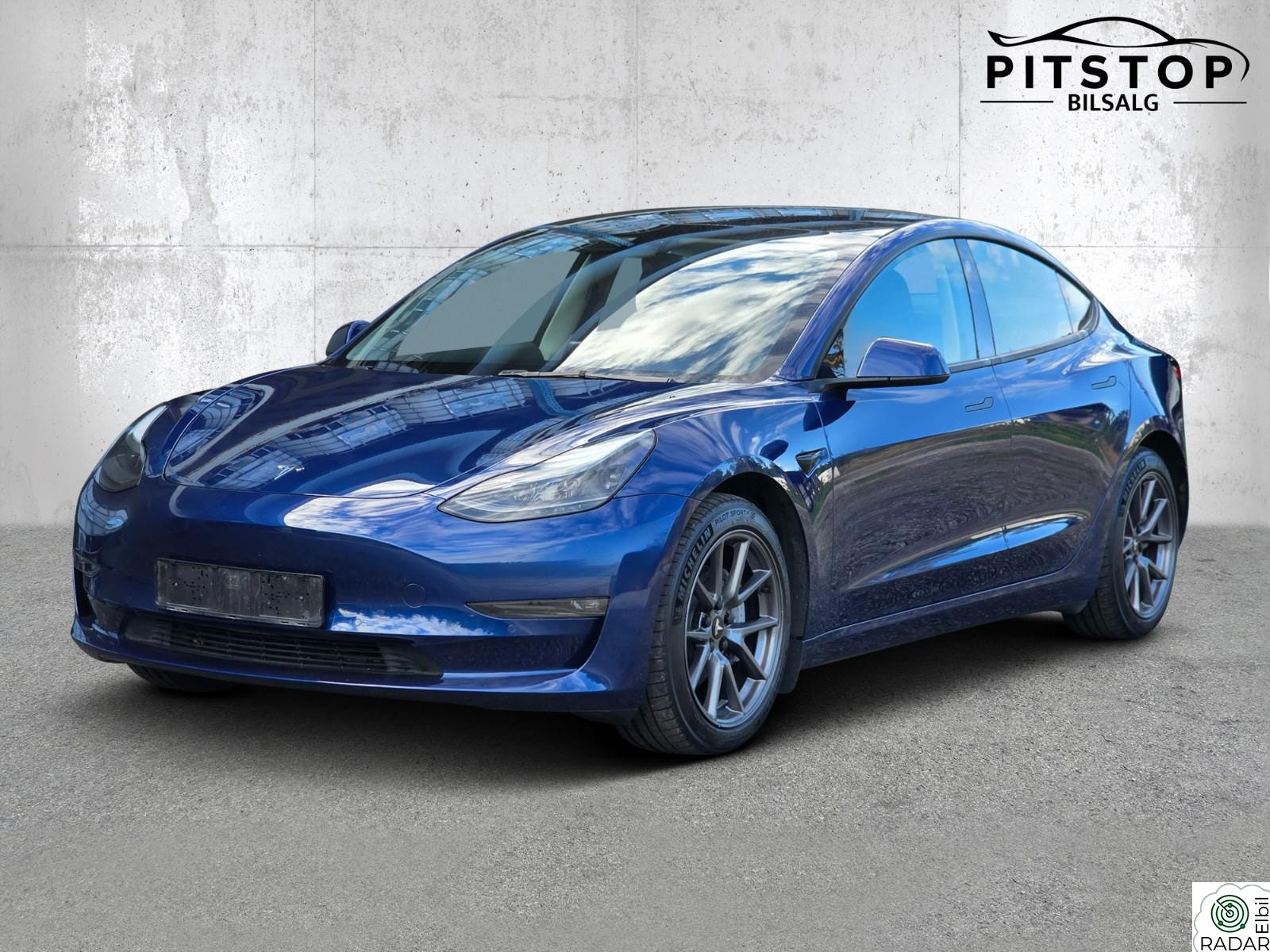 TESLA Model 3 AWD LongRange 602km AMD Ryzen Premium Varmepumpe AP