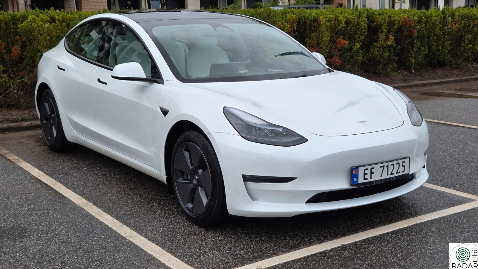TESLA Model 3 Long Range AWD