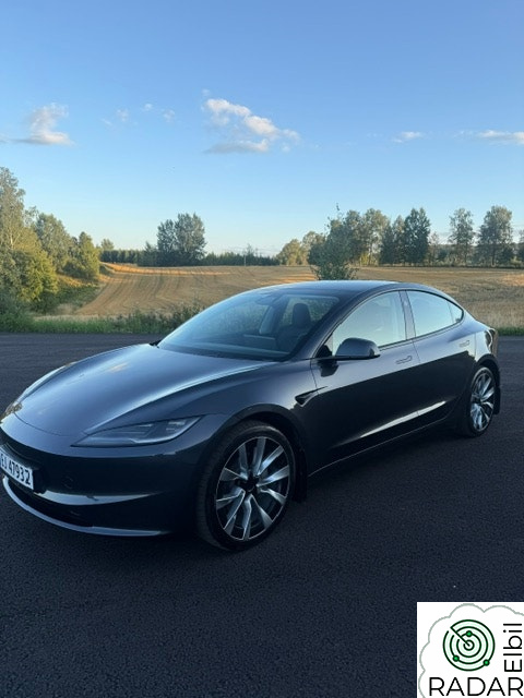 TESLA Model 3 Long Range AWD