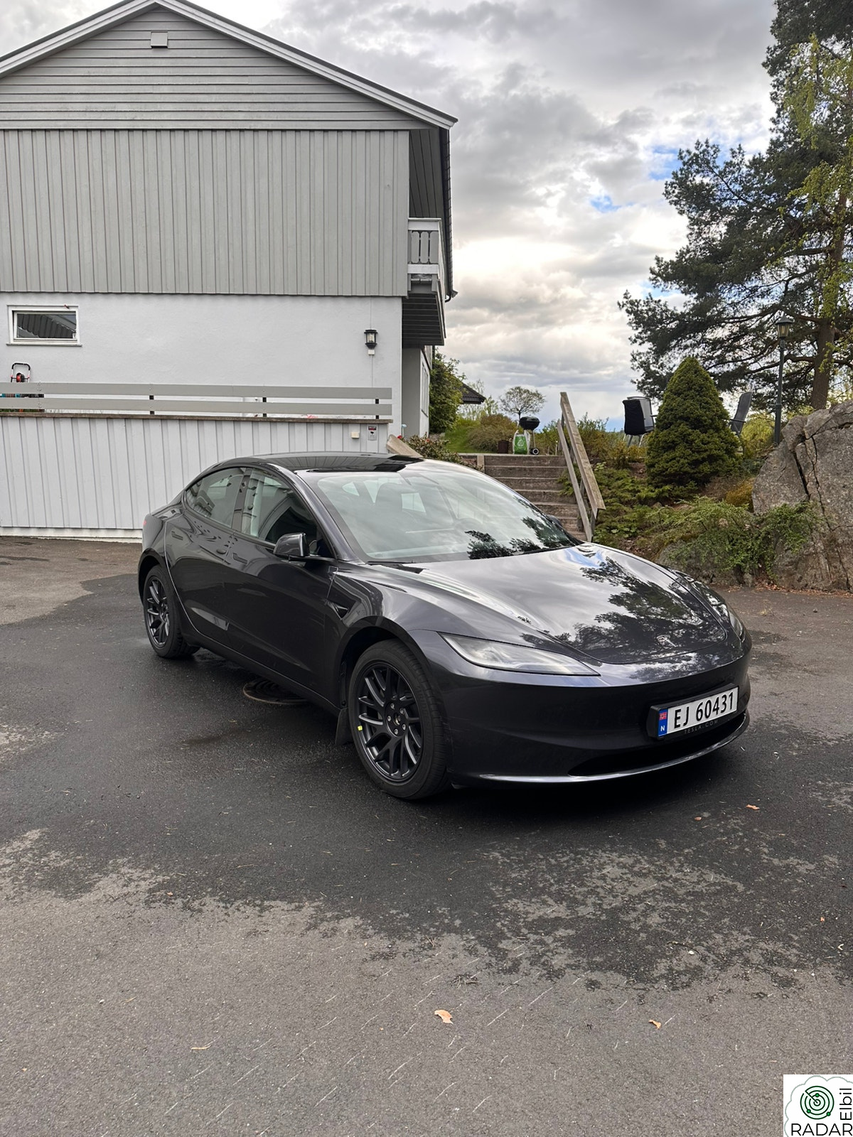 TESLA Model 3 LongRange 498HK 4x4 SortOptikk Highland HiFi PREMIUM
